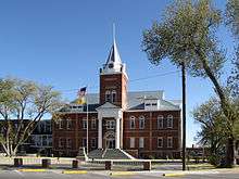 Luna County Courthouse and Park