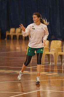 woman playing basketball