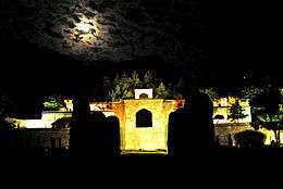 Pari Mahal at night