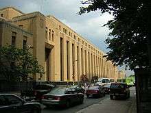 the main building seen from 1st St.