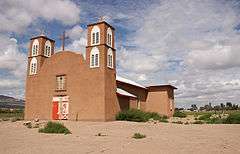 Sagrada Familia de Lemitar Church, Los Dulces Nombres