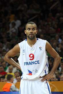 Tony Parker playing for the French national team