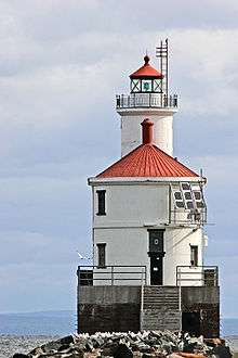 Superior Entry South Breakwater Light